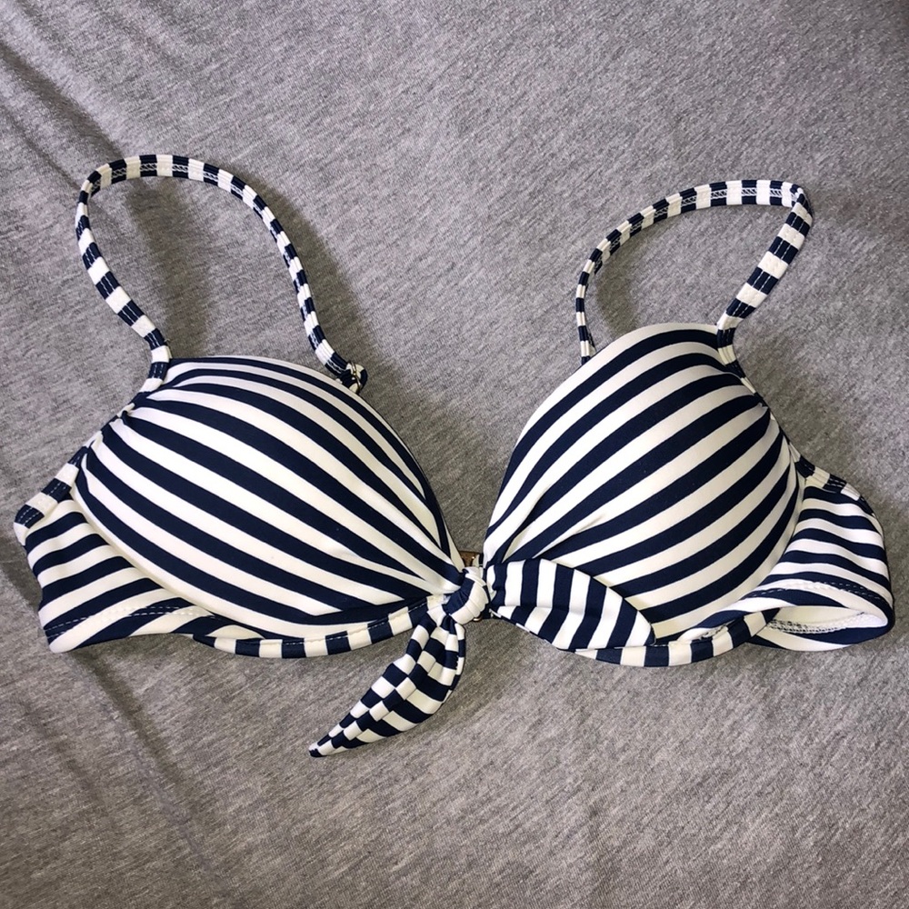 swim top